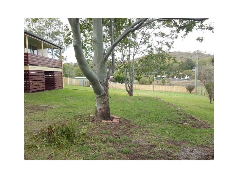 1 Baree Crescent, Baree QLD 4714