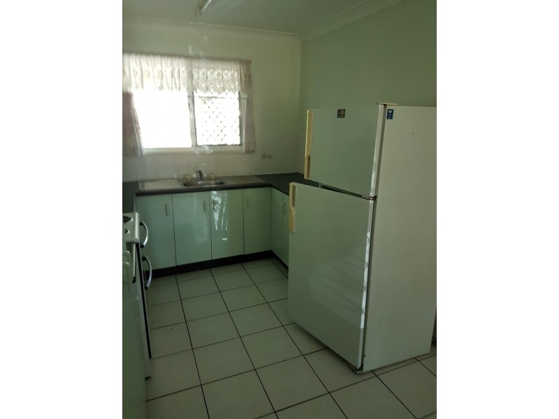 1/294 Murray Street, Allenstown QLD 4700