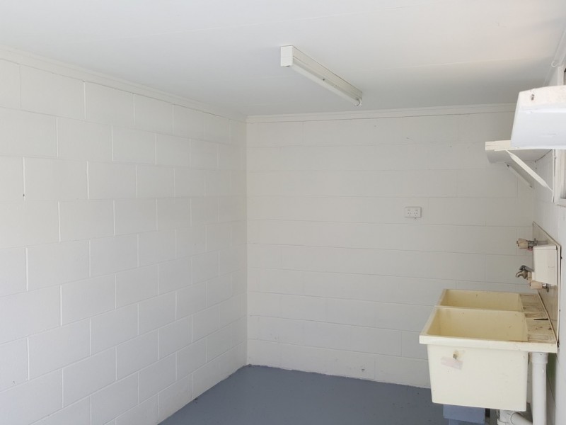 69 Dee Street, Mount Morgan QLD 4714