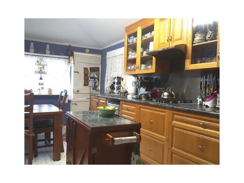 81 East Street Extended, Mount Morgan QLD 4714