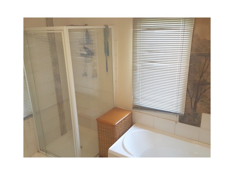 81 East Street Extended, Mount Morgan QLD 4714