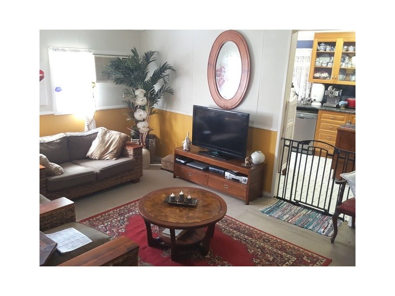 81 East Street Extended, Mount Morgan QLD 4714