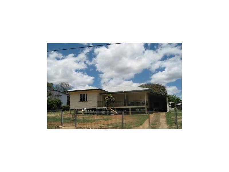 8 Sheil Crescent, Mount Morgan QLD 4714