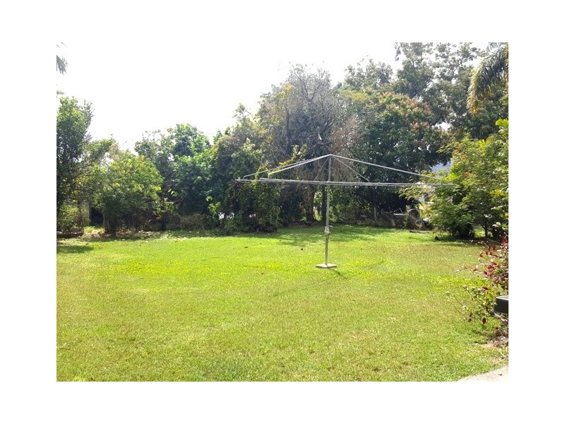 95 Lakes Creek Road, Berserker QLD 4701