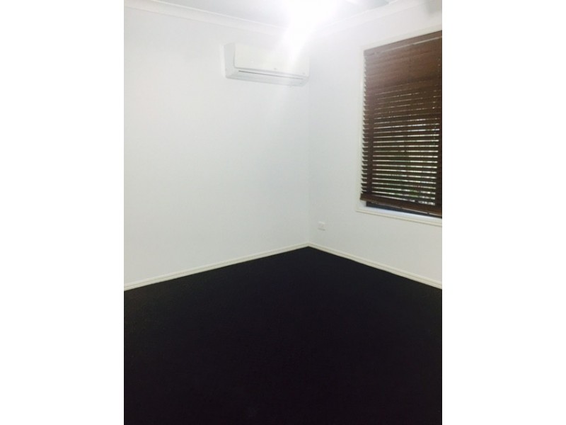 4 Victoria Street, West Rockhampton QLD 4700