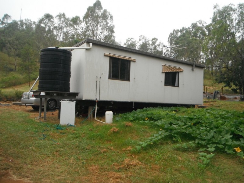 19 Racecourse Road, Mount Morgan QLD 4714