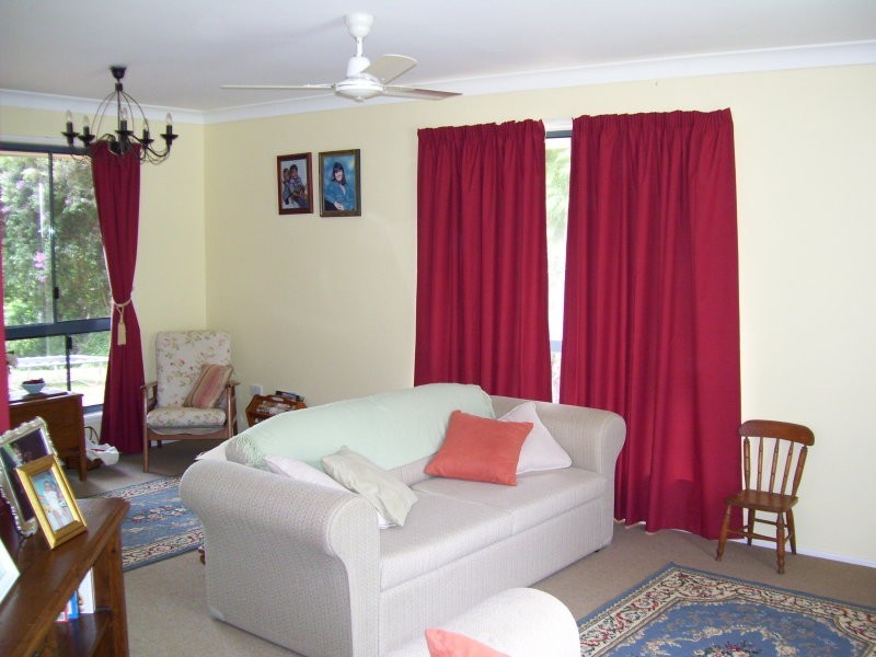 111 Morgan Street, Mount Morgan QLD 4714