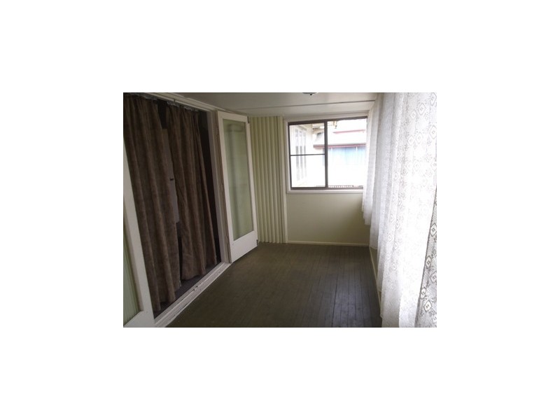 73 Charles Street, Berserker QLD 4701