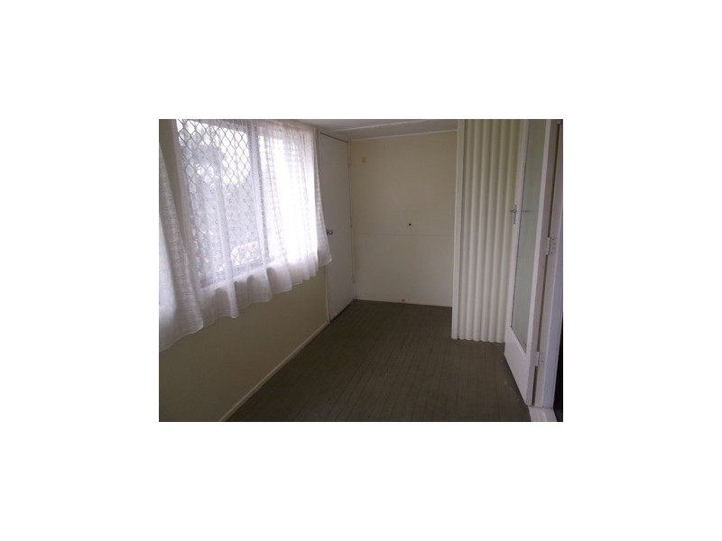 73 Charles Street, Berserker QLD 4701