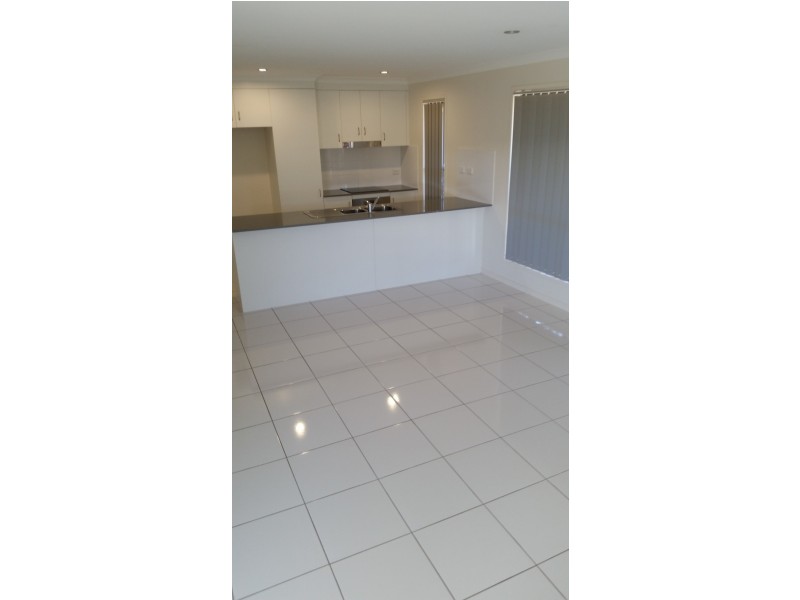 8 Brodie Drive, Gracemere QLD 4702