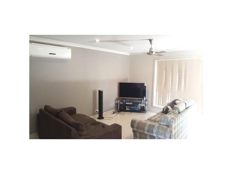 6/249 Mason Street, Koongal QLD 4701