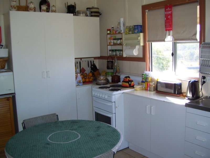 6 Wayne’s Lane, Bouldercombe QLD 4702