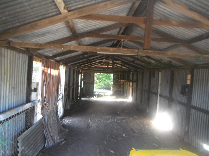 8 Queen Street, Mount Morgan QLD 4714