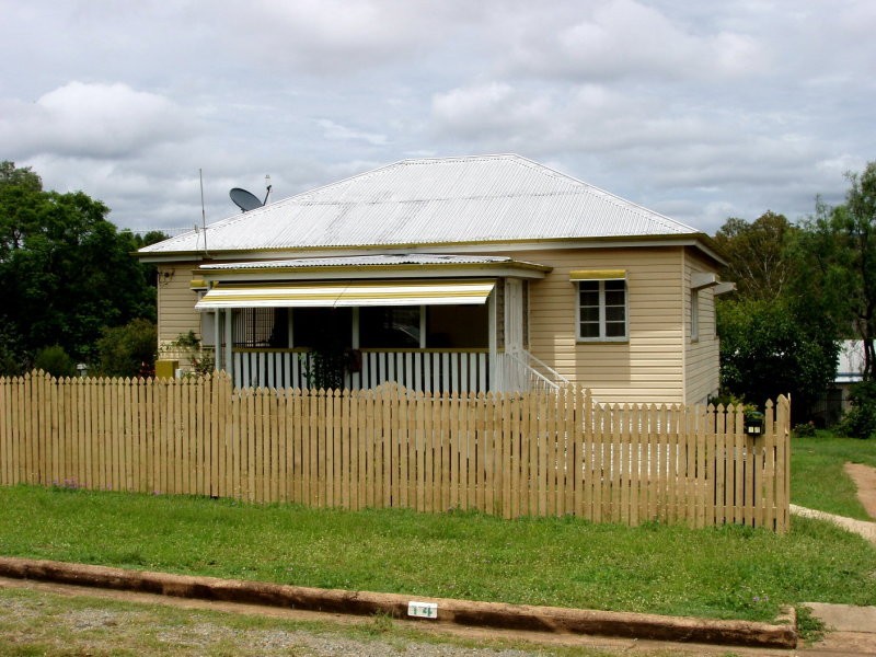 14 Chenery Street, Mount Morgan QLD 4714