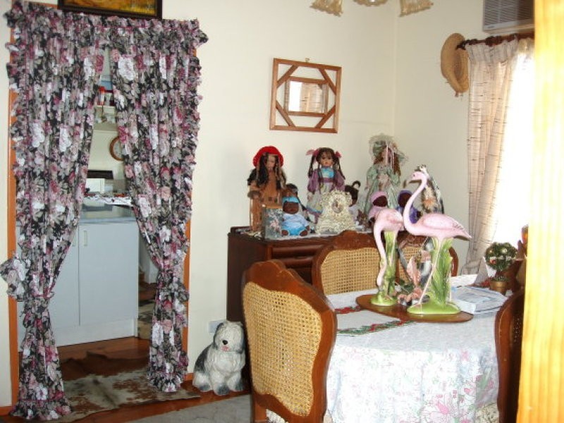 19 East Street, Mount Morgan QLD 4714