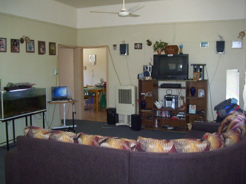 3 Cork Lane, Mount Morgan QLD 4714