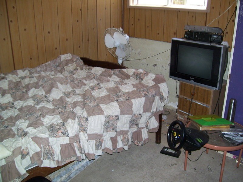 3 Cork Lane, Mount Morgan QLD 4714