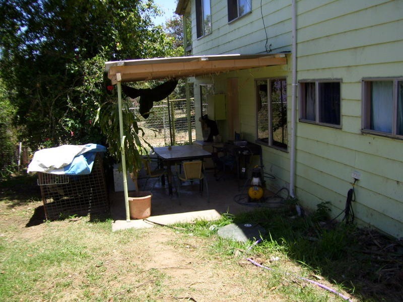 3 Cork Lane, Mount Morgan QLD 4714