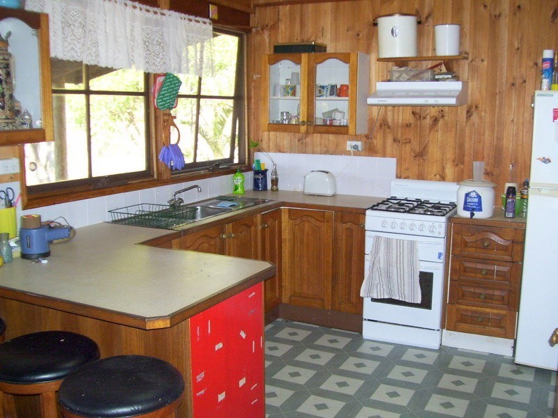 41 Grant Road, Moongan QLD 4714