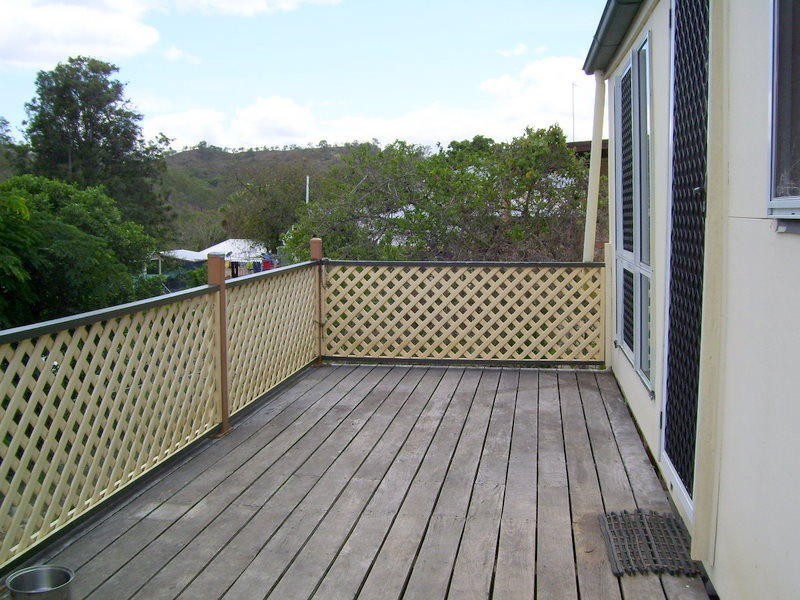 61 Dee Street, Mount Morgan QLD 4714