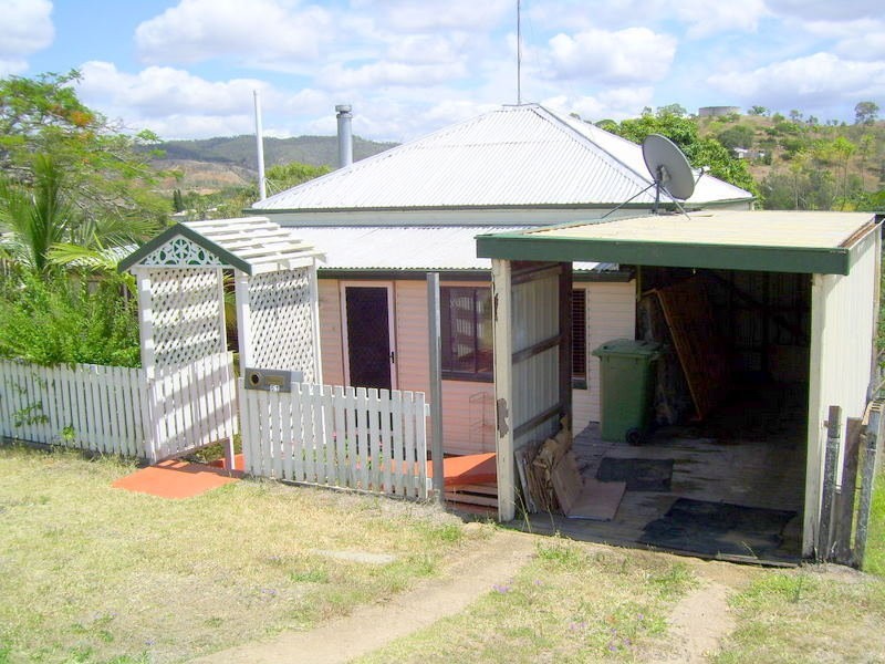 61 Dee Street, Mount Morgan QLD 4714