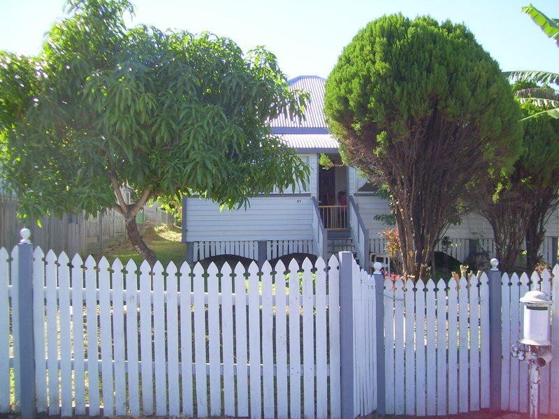 83 James Street, Mount Morgan QLD 4714