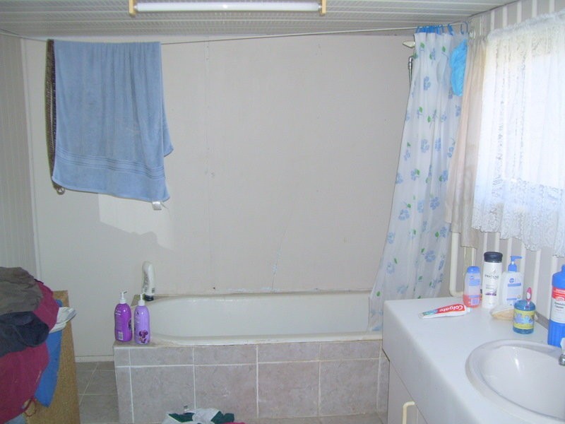 83 James Street, Mount Morgan QLD 4714