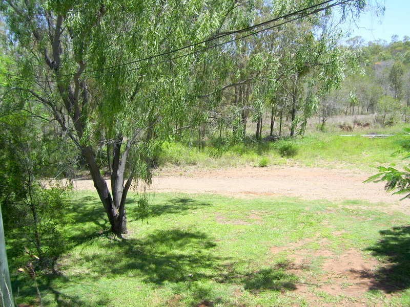 102 Gordon Lane, Mount Morgan QLD 4714