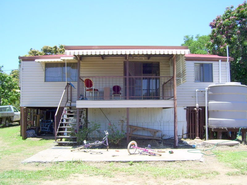 5 Lyons Street, Mount Morgan QLD 4714