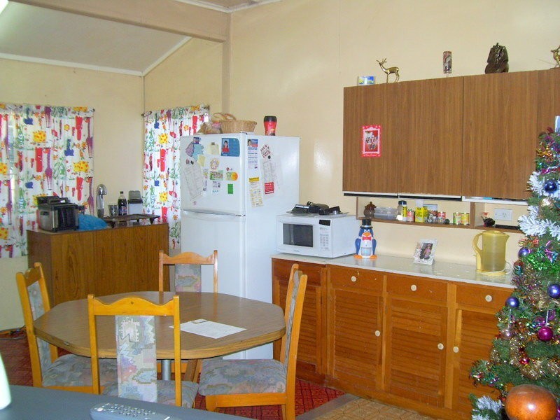 5 Lyons Street, Mount Morgan QLD 4714