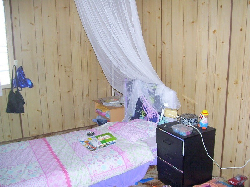 5 Lyons Street, Mount Morgan QLD 4714