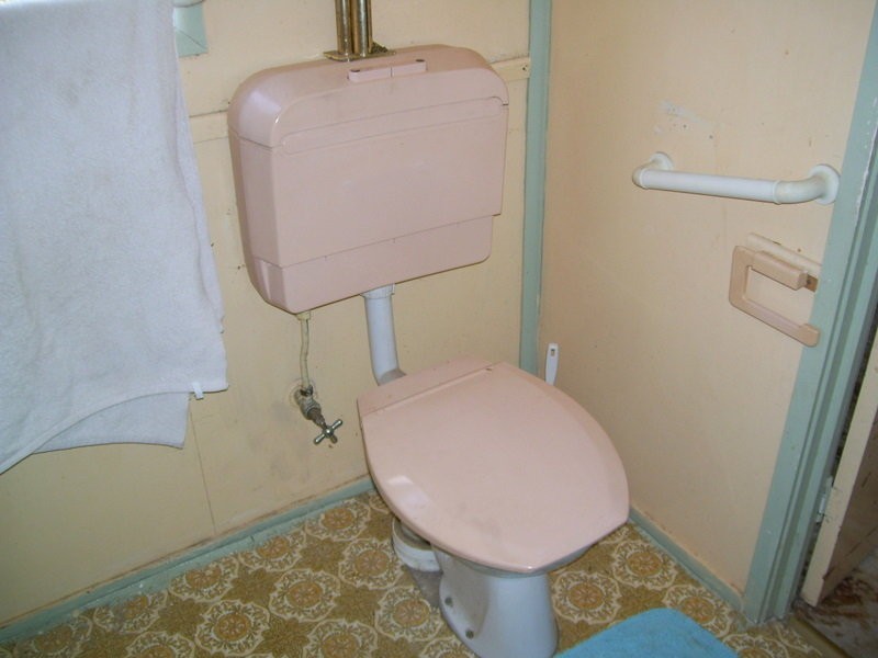 5 Lyons Street, Mount Morgan QLD 4714