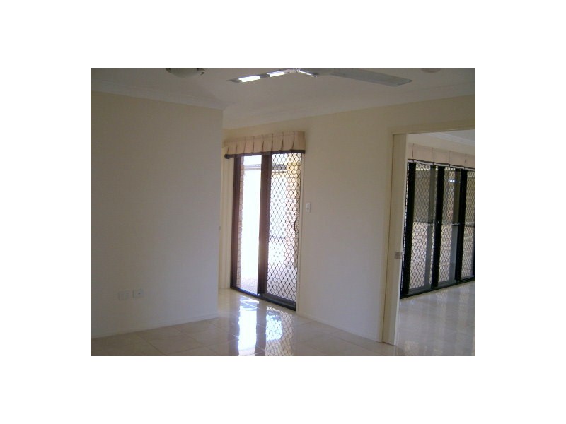 5 Sturt Court, Gracemere QLD 4702