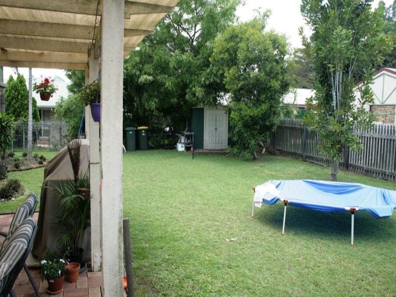 12 Banksia Place, Kawana QLD 4701