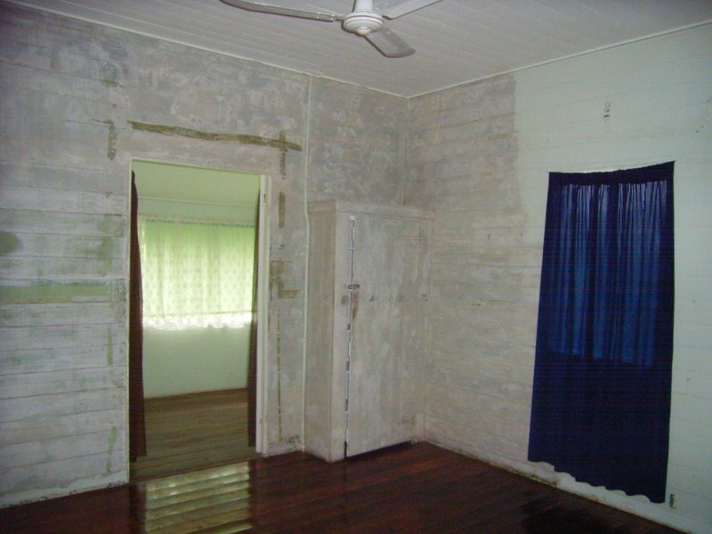 25 Grey Street, Walterhall QLD 4714