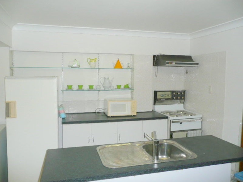 8 WEST STREET, The Range QLD 4700
