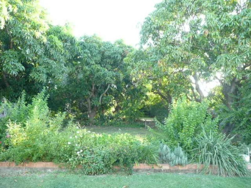 8 WEST STREET, The Range QLD 4700