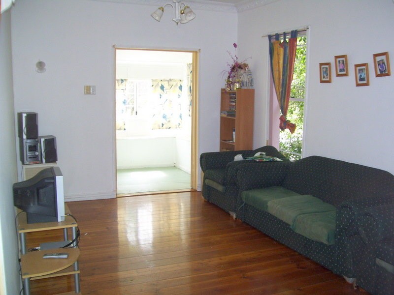 3 Butler Street, Mount Morgan QLD 4714