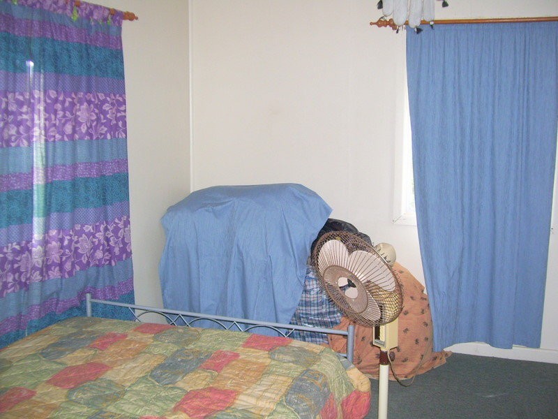 27 James Street, Mount Morgan QLD 4714