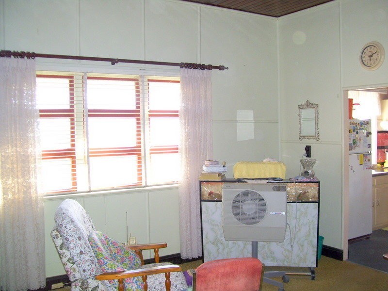 159 East Street, Mount Morgan QLD 4714