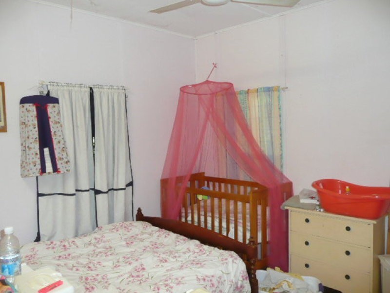 13 River Street, Mount Morgan QLD 4714