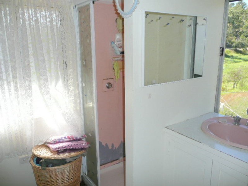 13 River Street, Mount Morgan QLD 4714