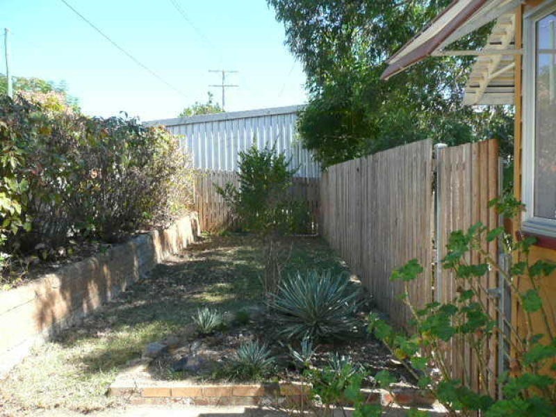 13 River Street, Mount Morgan QLD 4714