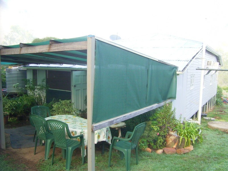 49 Tipperary Rd, Mount Morgan QLD 4714