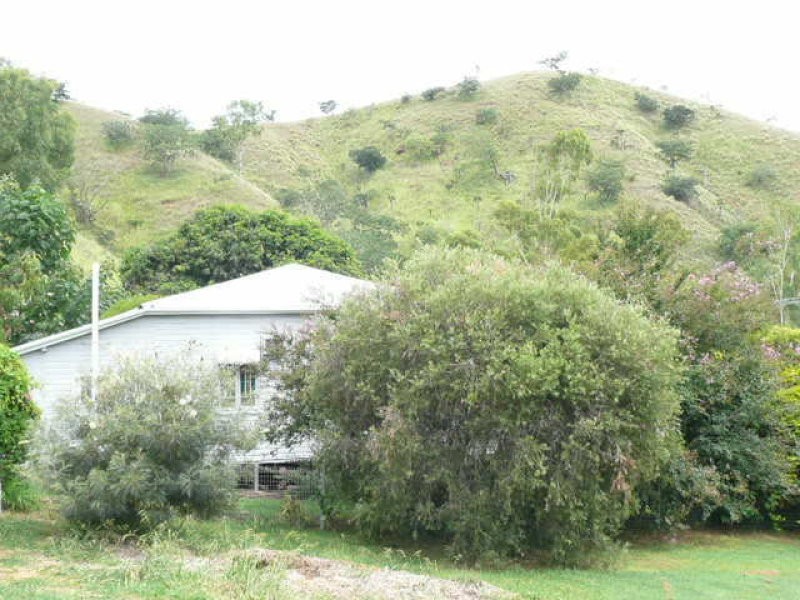 49 Tipperary Rd, Mount Morgan QLD 4714