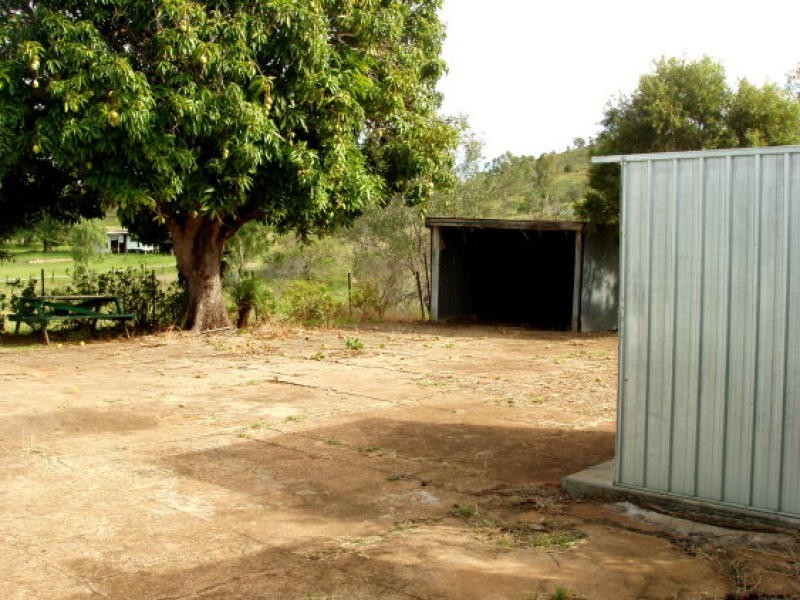 5 Baldwin Street, Mount Morgan QLD 4714