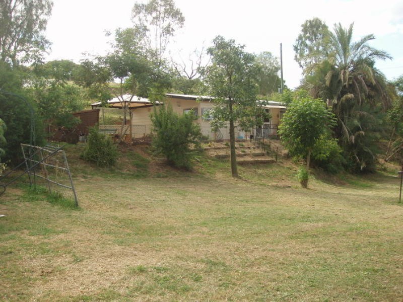 1 West Street, Mount Morgan QLD 4714