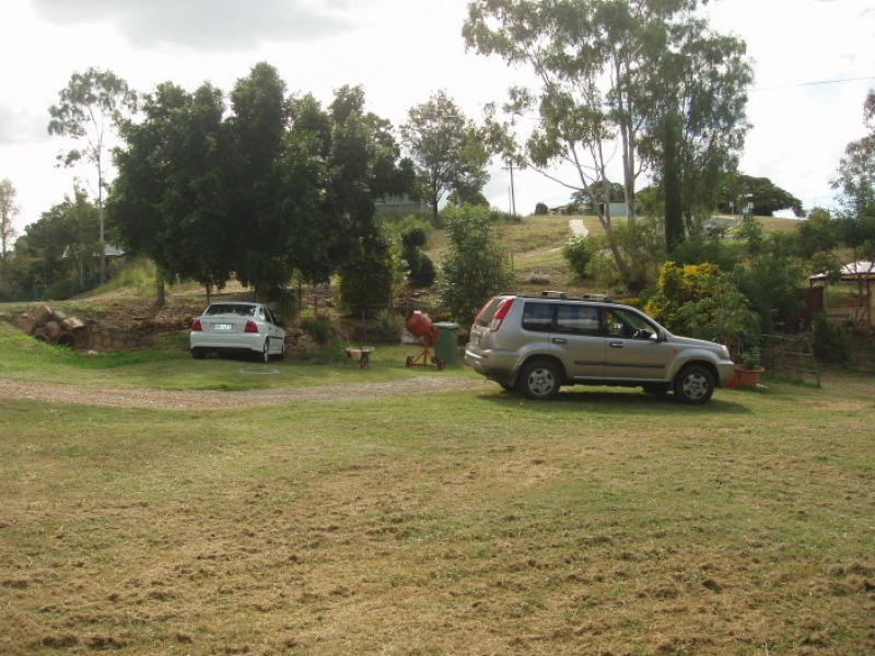 1 West Street, Mount Morgan QLD 4714