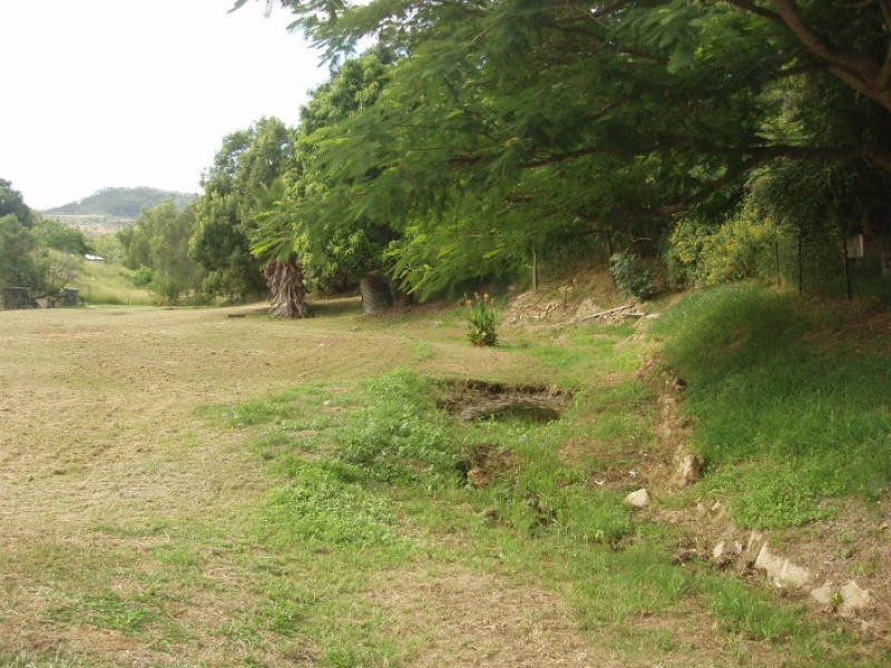 1 West Street, Mount Morgan QLD 4714