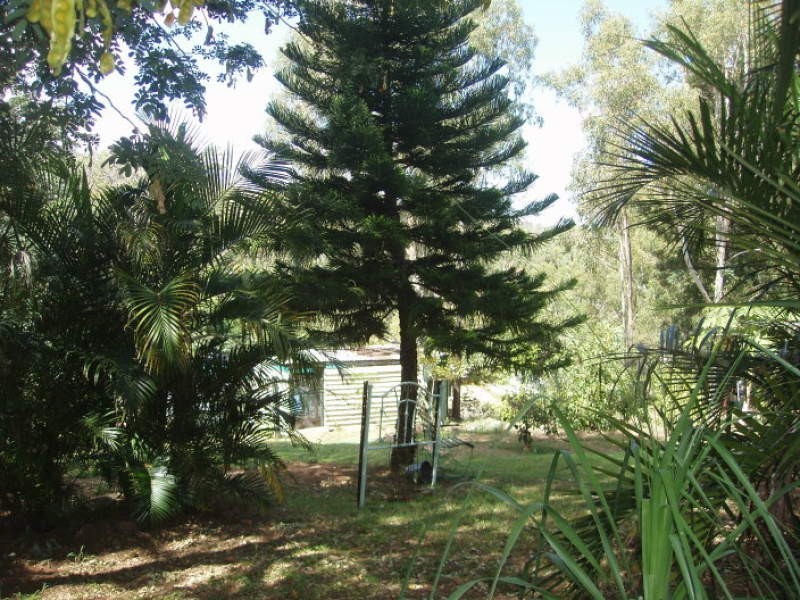 35 Coronation Drive, Mount Morgan QLD 4714